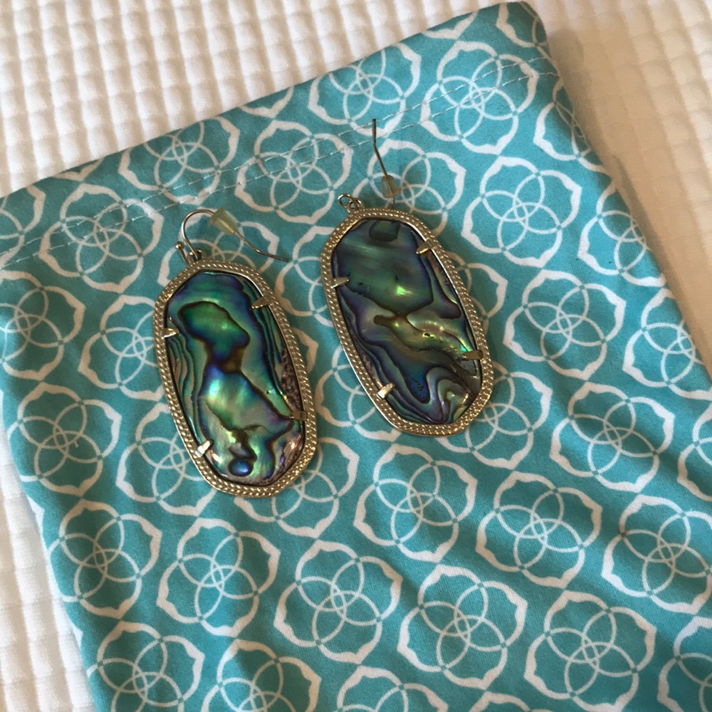 Kendra Scott Danielle earrings